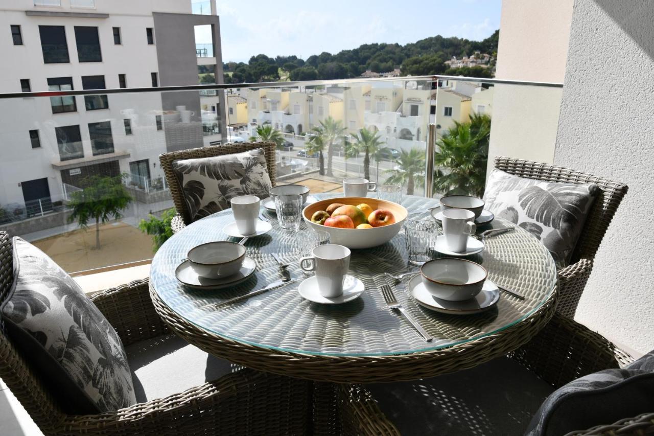Luxurious Flat & Private Rooftop In Villamartin Orihuela Costa Dehesa de Campoamor  Exterior foto